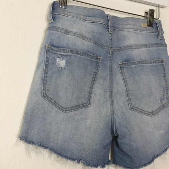 Sneak Peek High Rise Denim Shorts - Picture 3 of 6